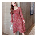 Éden Floral V-Neck Dress