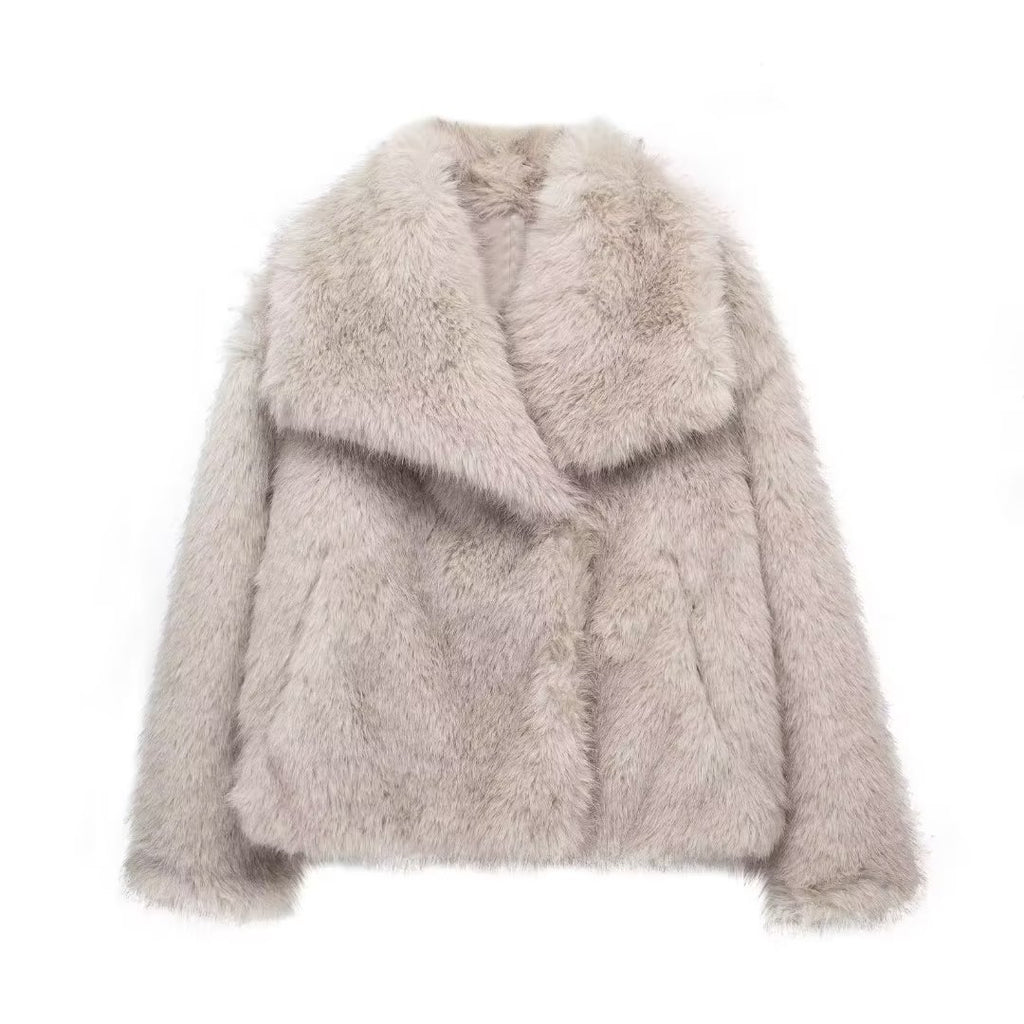 Chérie Plush Coat